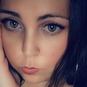 Meet your Posher, Steph